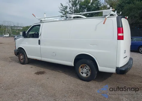 2009 Chevrolet Express 2500 Work Van from USA, damaged, VIN 1GCGG25C691121812